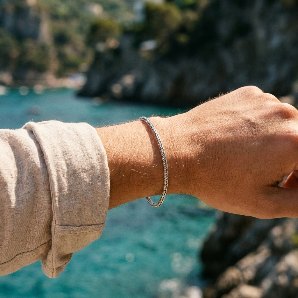 NOIR Braided Bracelet