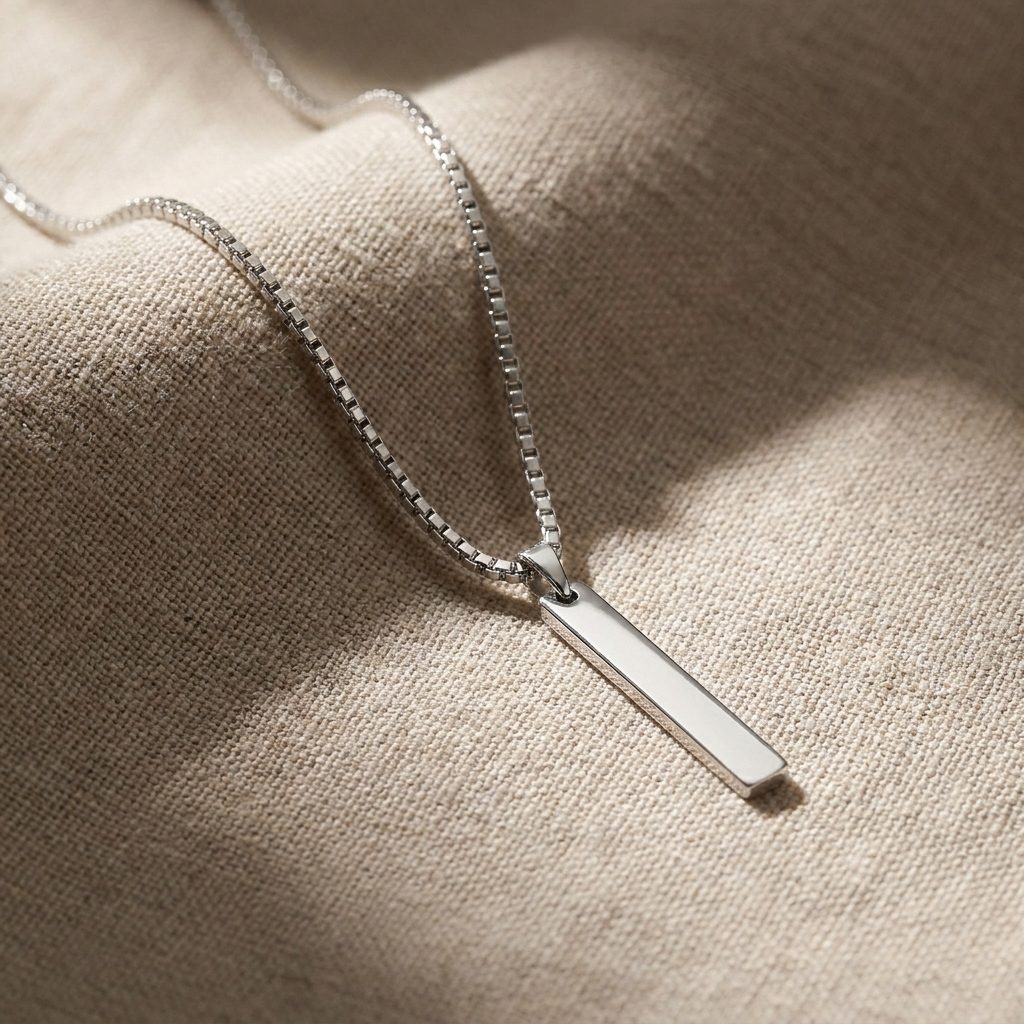 NOIR Long Chain Necklace